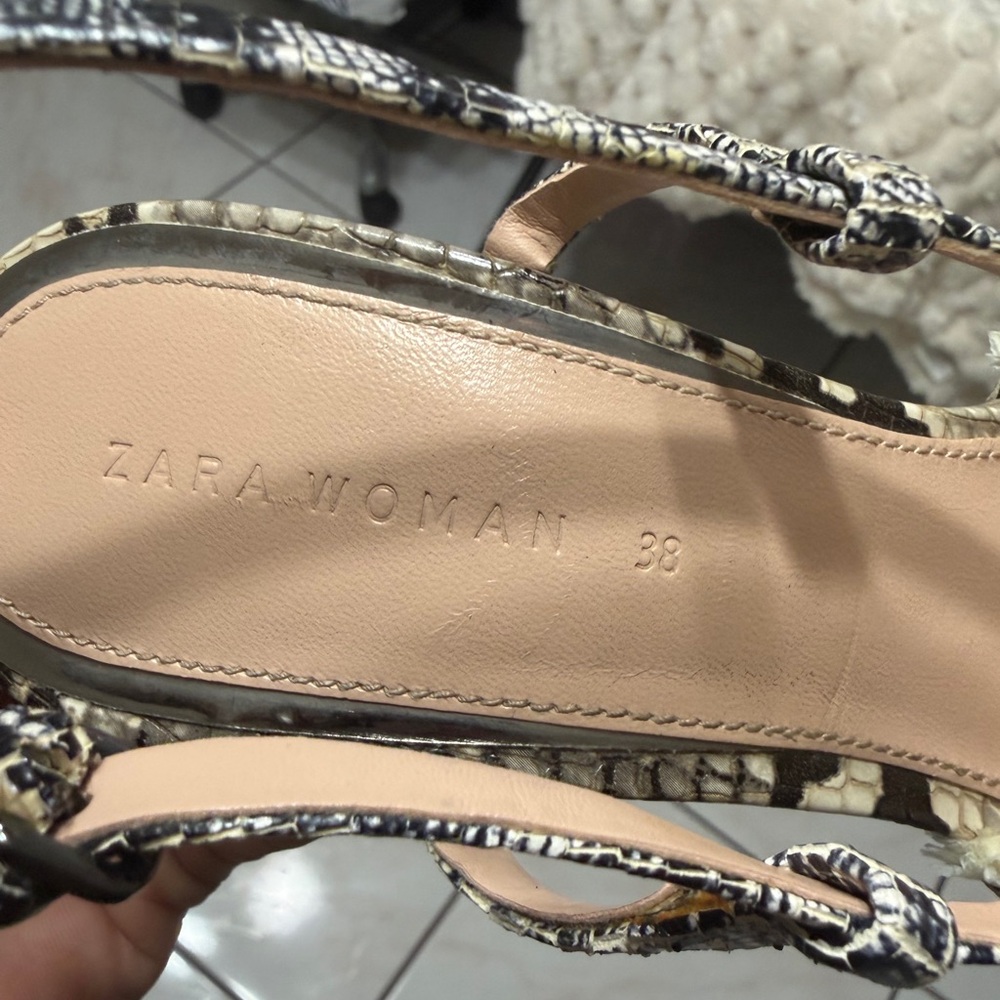 Zara Snakeskin Strappy Heels - Cream and Black - Picture 13 of 15